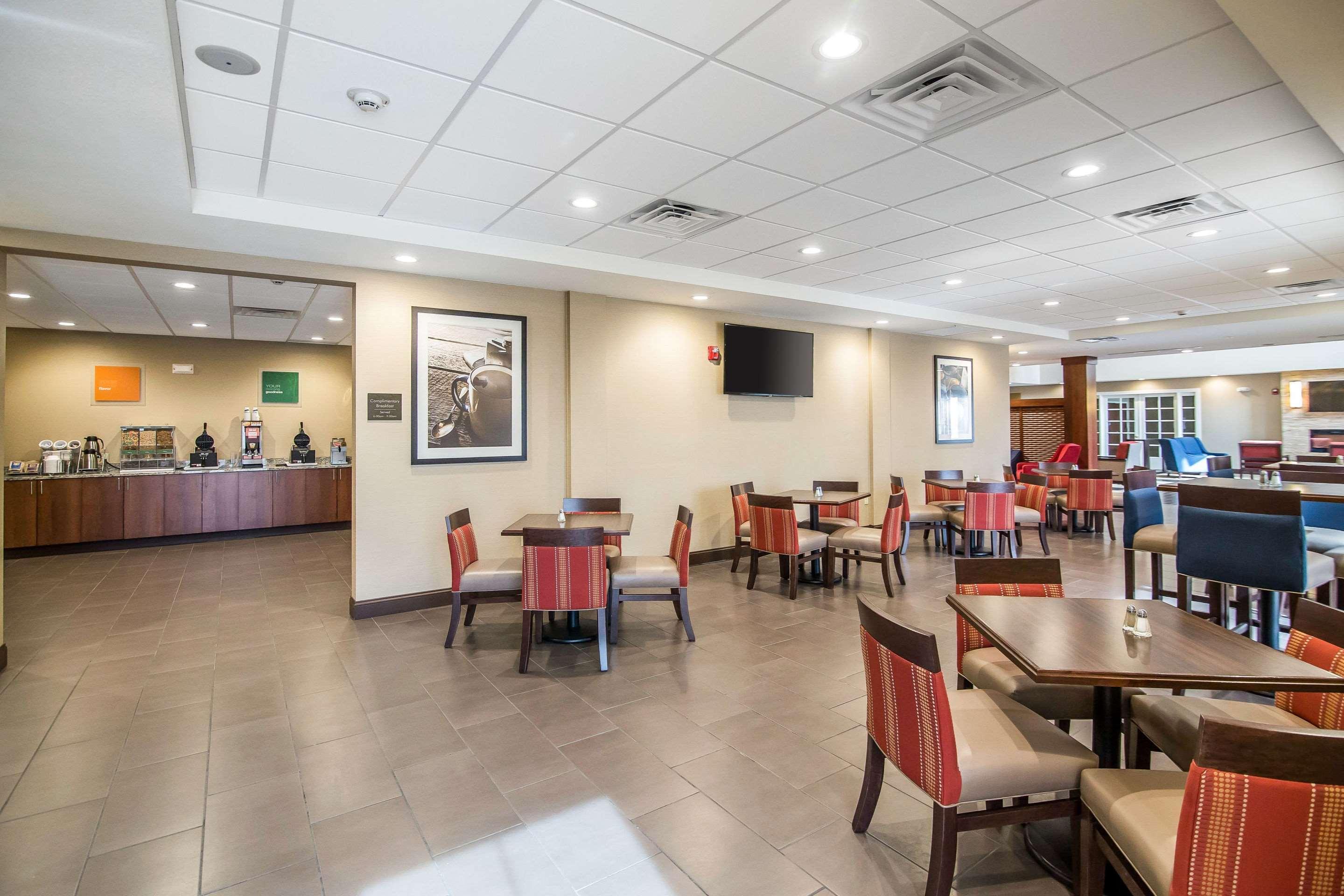 Comfort Suites - Dodge City Exterior foto